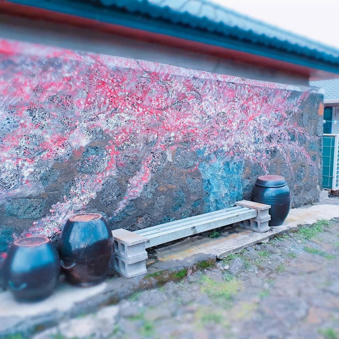 Hadori Mindfulness Villa Jeju Exterior photo